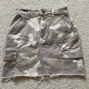 camo mini skirt
